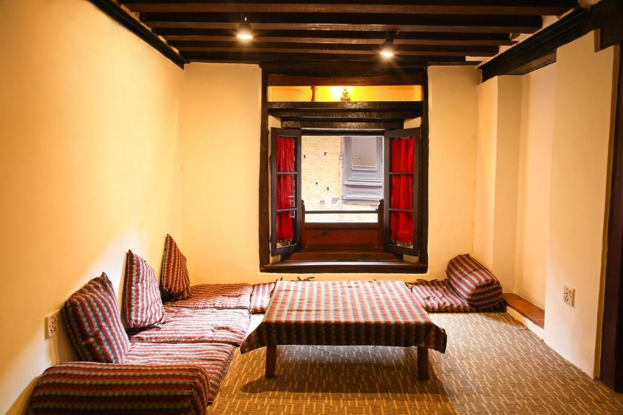 Newa Chen Historic House Unesco Lalitpur Extérieur photo