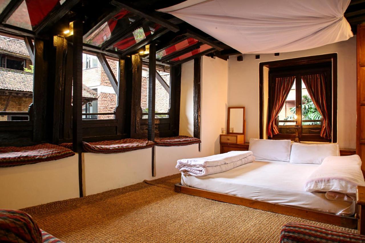Newa Chen Historic House Unesco Lalitpur Extérieur photo